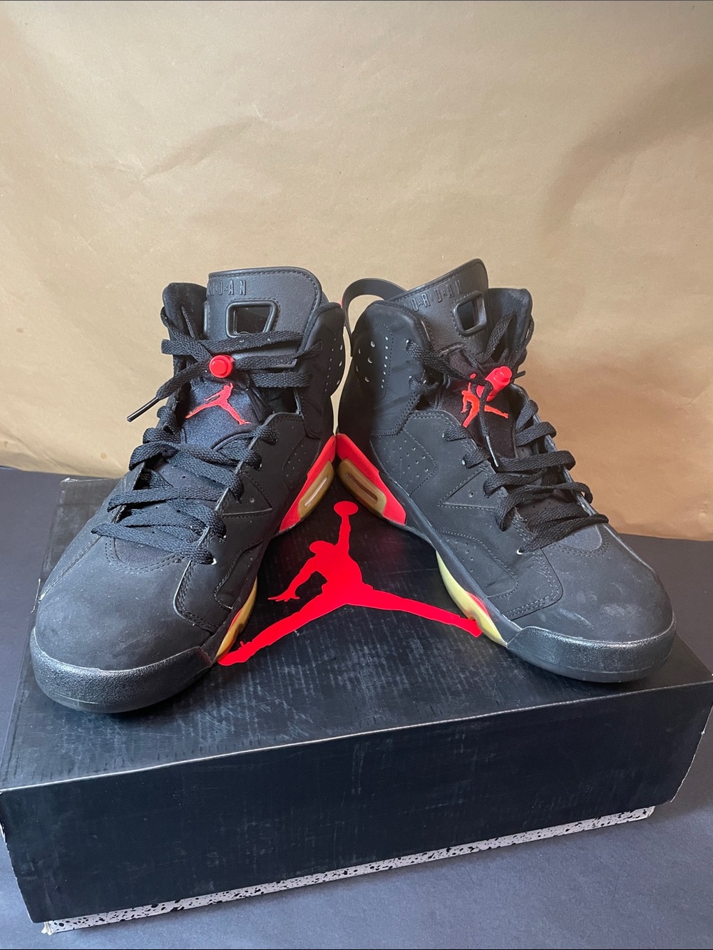 Jordan Men’s Black and Red High-Top Sneakers